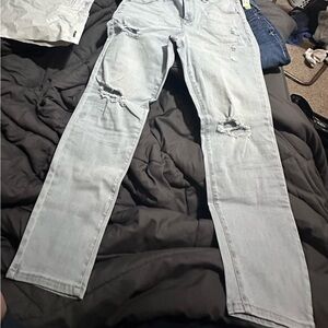 Women’s Light Blue Distressed Jeans